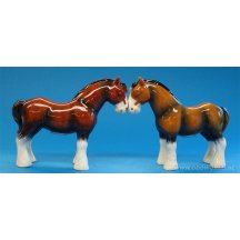 Mwah! Horses Statue Set