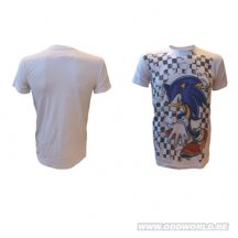 Sonic White, Checkered Background 