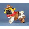 Pugnacious Mopshond Cowgirl Hond Beeld